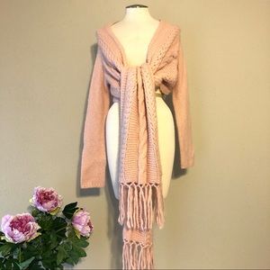 BCBG MAXAZRIA Sweater Scarf - Pink